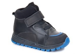 WORLDKIDS Paeltega poolsaapad. 