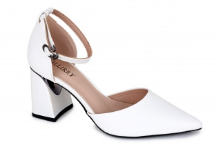 UILLIRRY Naiste rihmikud. 