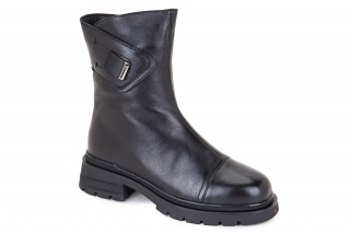 ML Naiste poolsaapad. 