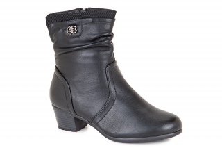 UNISOFT Naiste poolsaapad. 