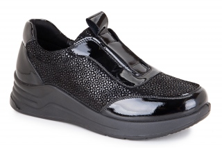 FERMANI Mugavus, musta värvi. Sportlik stiil. 