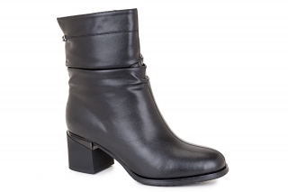 FERMANI Naiste poolsaapad. 