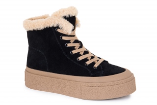 FERMANI Naiste tennised, musta värvi. Sportlik stiil. 