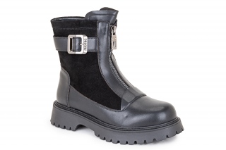 HAPPY KENI Poolsaapad. 