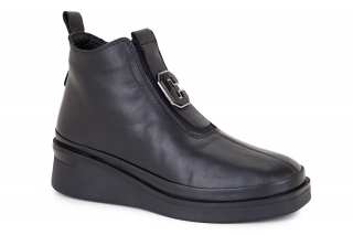 MONNA LISA Mugavus, musta värvi. Naiste poolsaapad. 